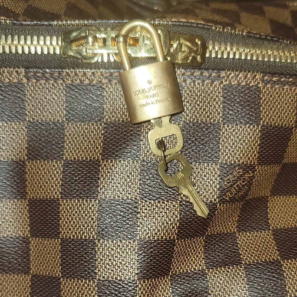 Louis Vuitton Rolling Duffle Convertible Bag in Brown - Picture 11 of 16